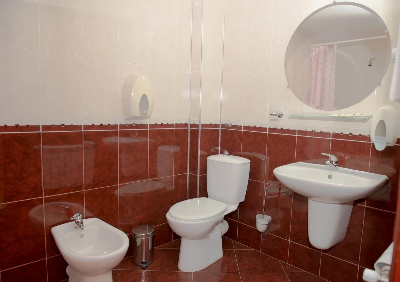 Hotel Kapri Yambol Esterno foto